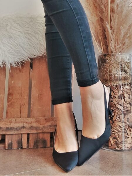 Zapato salón destalonado, acabados en punta. Diseñadas en España. Altura del tacón: 10 cm Alabama Shop