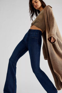 PANTALON JAYDE FLARE VAQUERO ACAMPANADO FREE PEOPLE