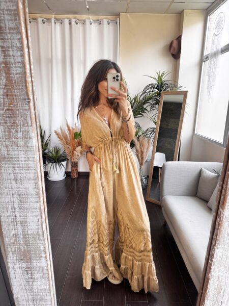 Mono evasé tierra oro