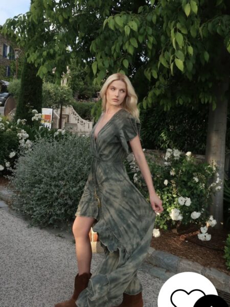 Vestido boho asimétrico más corto por delante y largo por detrás. 100% viscosa. Alabama Shop