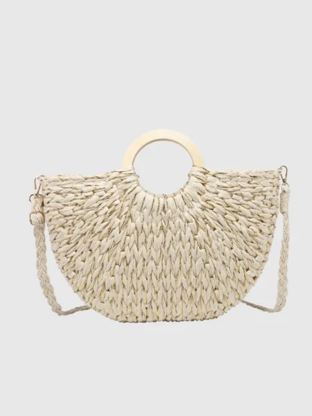 Bolso tipo capazo con asa redonda rígida. Cierre con cremallera. Bolsillo interior. Medidas: 40.0 x 26.0 x 8.0 cm. (largo x alto x fondo). Composición: Interior:100% Poliéster Alabama Shop