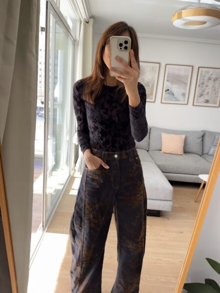 98% algodón, 2% poliéster. Alabama Shop