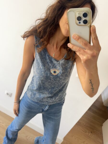 CAMISETA TIRANTES OJO AZUL DENIM