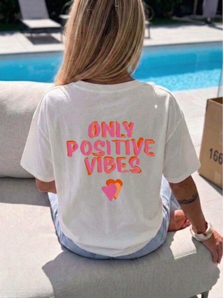CAMISETA ONLY POSITIVE VIBES