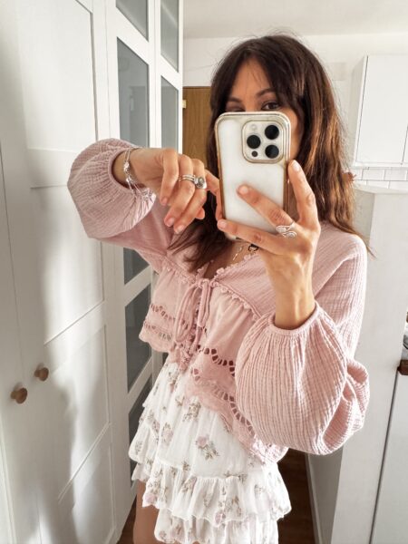 SHORTS FLORES ROMANCE