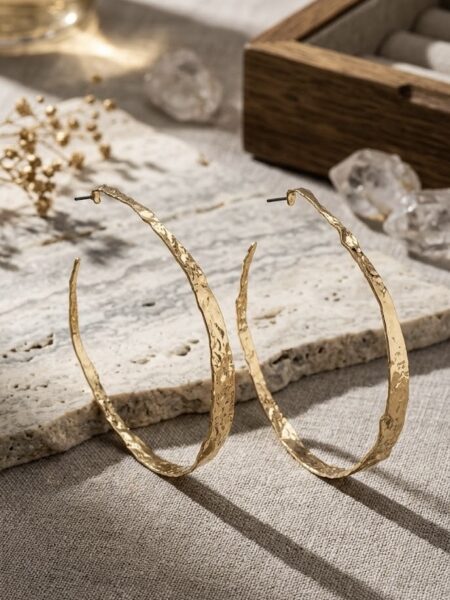 pendientes dorados aro relieve