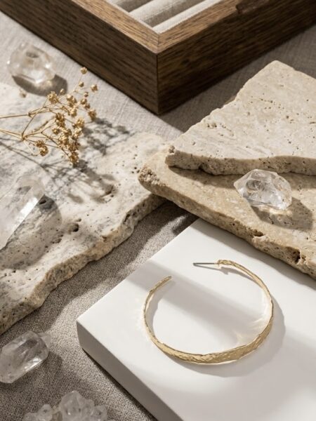 pendientes dorados aro relieve
